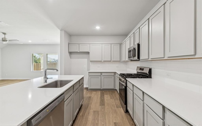 1108 Ocean Breeze Way, Princeton, TX 75407, 3 Habitaciones Habitaciones , ,3 BañosBaños,Residential,En Venta,1108 Ocean Breeze Way,0,21113394