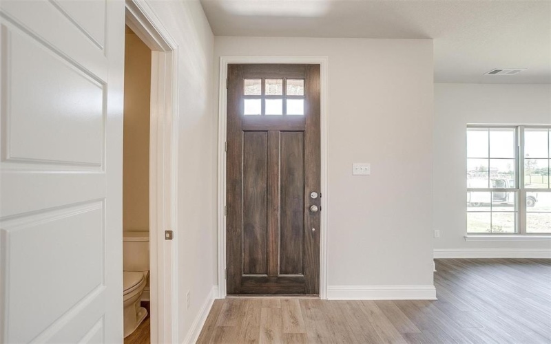 815 HOmeplace Circle, Mansfield, TX 76063, 3 Bedrooms Bedrooms, ,2 BathroomsBathrooms,Residential,For Sale,815 HOmeplace Circle,0,21113451