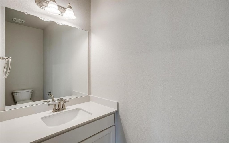 815 HOmeplace Circle, Mansfield, TX 76063, 3 Bedrooms Bedrooms, ,2 BathroomsBathrooms,Residential,For Sale,815 HOmeplace Circle,0,21113451