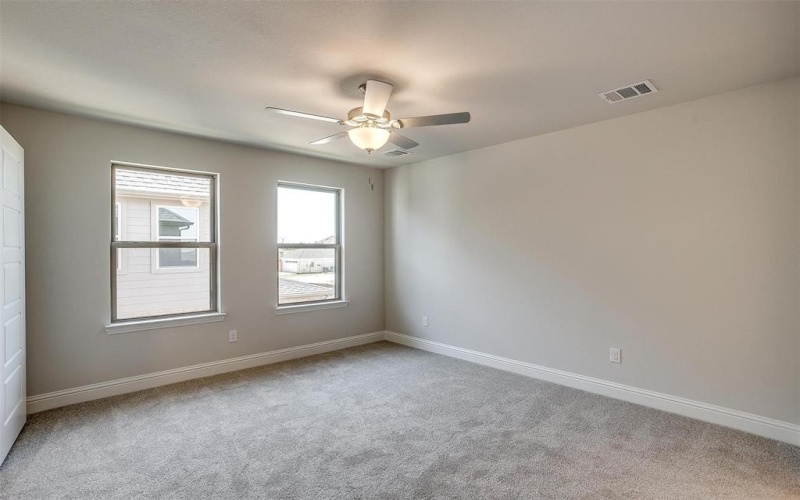 815 HOmeplace Circle, Mansfield, TX 76063, 3 Bedrooms Bedrooms, ,2 BathroomsBathrooms,Residential,For Sale,815 HOmeplace Circle,0,21113451