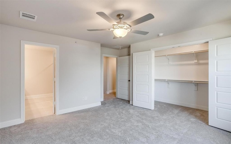 815 HOmeplace Circle, Mansfield, TX 76063, 3 Bedrooms Bedrooms, ,2 BathroomsBathrooms,Residential,For Sale,815 HOmeplace Circle,0,21113451