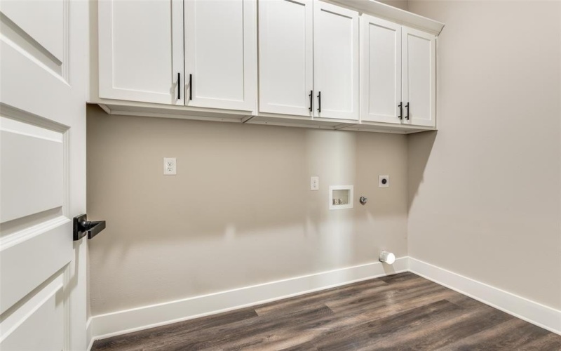 4113 Metropolitan Avenue, Dallas, TX 75210, 4 Habitaciones Habitaciones , ,3 BañosBaños,Residential,En Venta,4113 Metropolitan Avenue,0,21113452