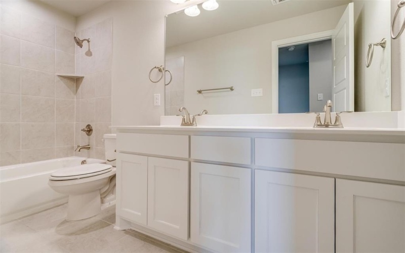 1531 HOmeplace Circle, Mansfield, TX 76063, 3 Bedrooms Bedrooms, ,2 BathroomsBathrooms,Residential,For Sale,1531 HOmeplace Circle,0,21113457