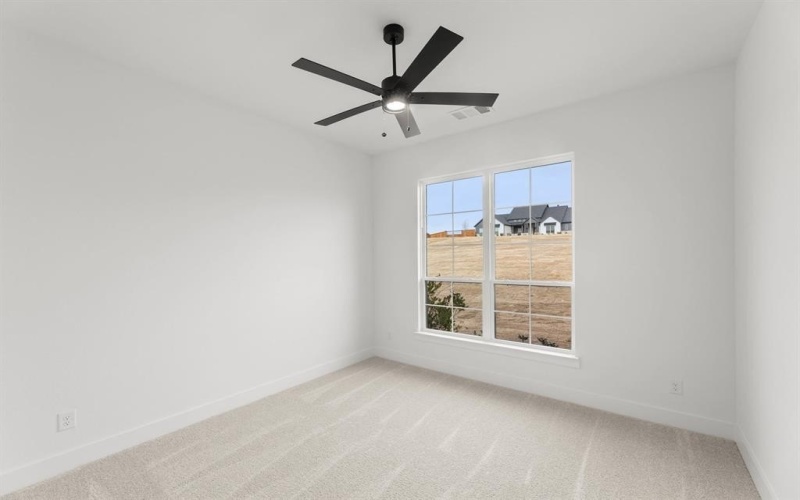 4650 Bonanza Drive, Midlothian, TX 76065, 4 Bedrooms Bedrooms, ,3 BathroomsBathrooms,Residential,For Sale,4650 Bonanza Drive,0,21113458