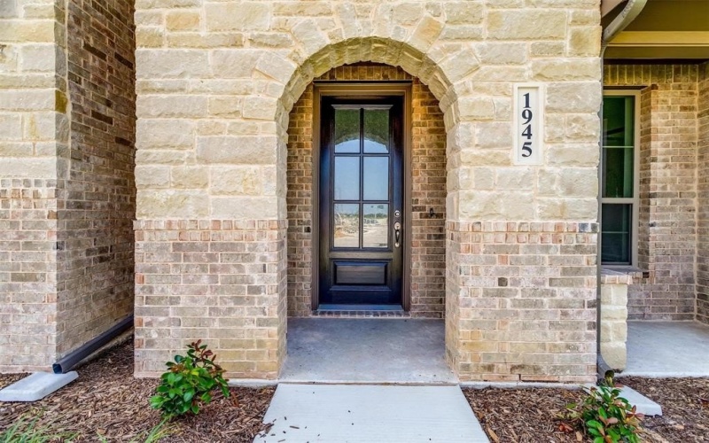 1533 Homeplace Circle, Mansfield, TX 76063, 3 Bedrooms Bedrooms, ,2 BathroomsBathrooms,Residential,For Sale,1533 Homeplace Circle,0,21113459