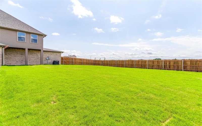 1533 Homeplace Circle, Mansfield, TX 76063, 3 Bedrooms Bedrooms, ,2 BathroomsBathrooms,Residential,For Sale,1533 Homeplace Circle,0,21113459