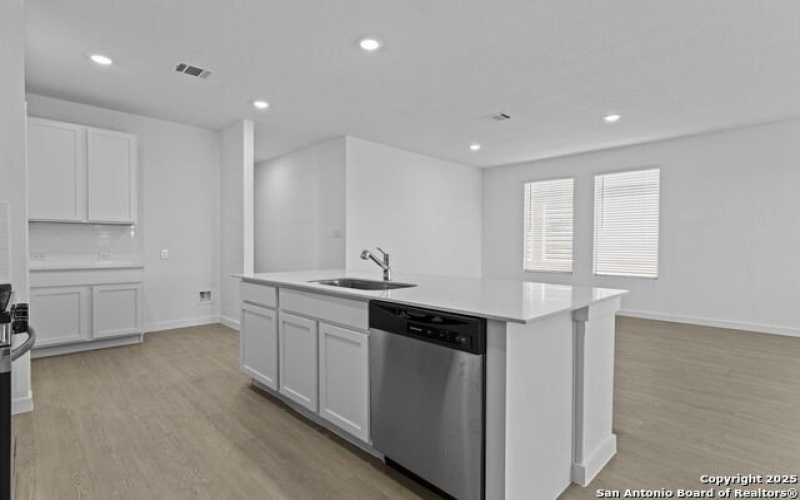 1228 Twisted Creek, New Braunfels, TX 78130, 4 Bedrooms Bedrooms, ,3 BathroomsBathrooms,Residential,For Sale,1228 Twisted Creek,0,1923171