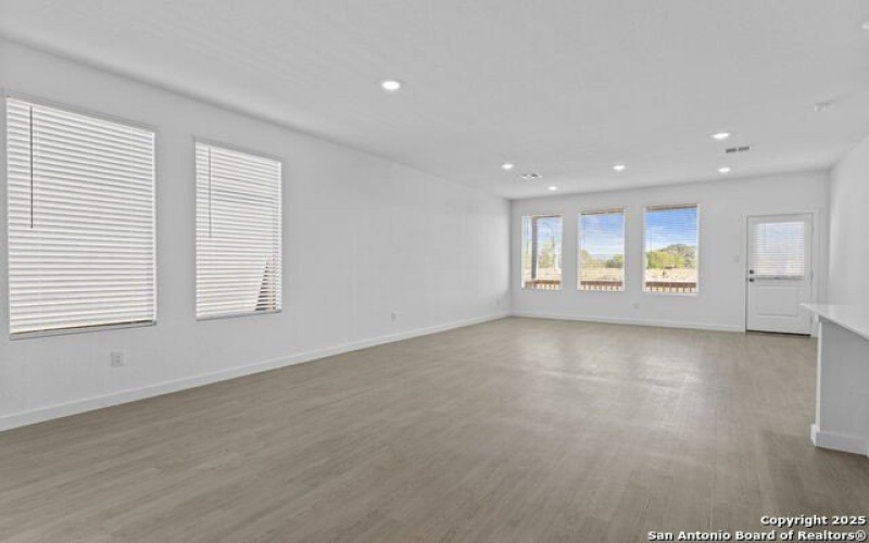 1228 Twisted Creek, New Braunfels, TX 78130, 4 Bedrooms Bedrooms, ,3 BathroomsBathrooms,Residential,For Sale,1228 Twisted Creek,0,1923171