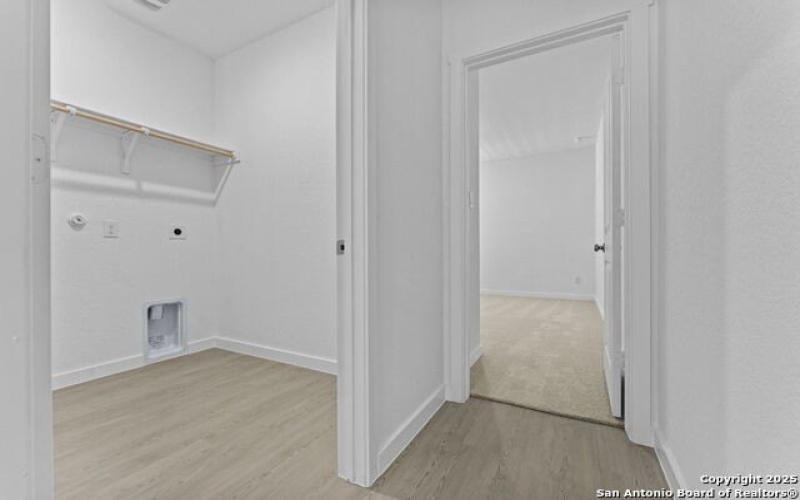 1228 Twisted Creek, New Braunfels, TX 78130, 4 Bedrooms Bedrooms, ,3 BathroomsBathrooms,Residential,For Sale,1228 Twisted Creek,0,1923171