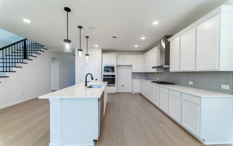 16204 Hidden Cove Drive, Celina, TX 75009, 4 Habitaciones Habitaciones , ,3 BañosBaños,Residential,En Venta,16204 Hidden Cove Drive,0,21109544