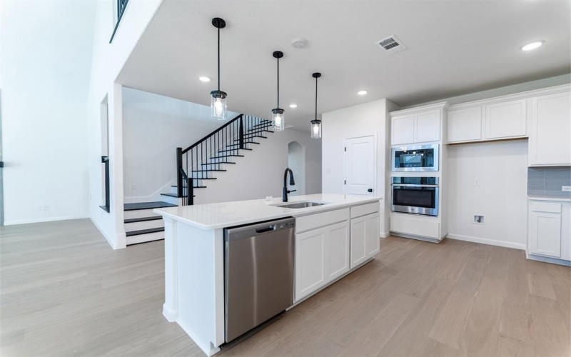 16204 Hidden Cove Drive, Celina, TX 75009, 4 Habitaciones Habitaciones , ,3 BañosBaños,Residential,En Venta,16204 Hidden Cove Drive,0,21109544