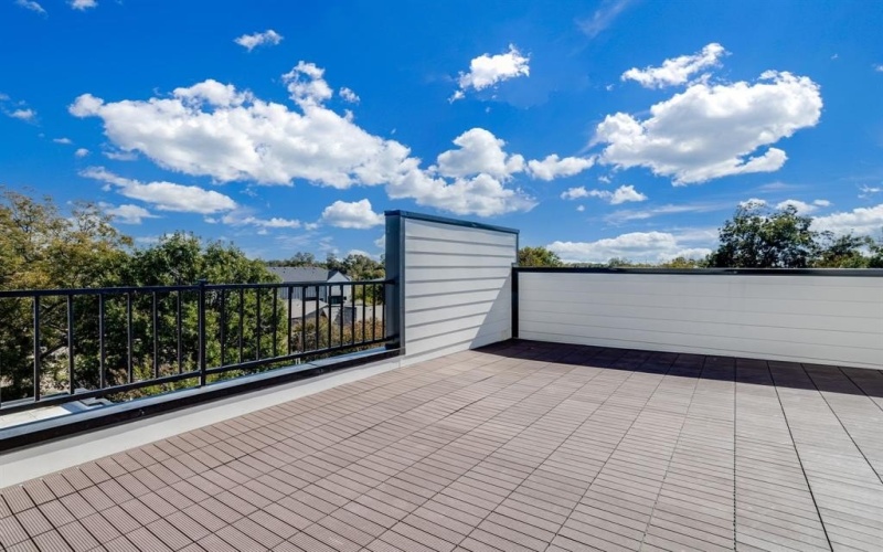 6001 Lewis Street #102, Dallas, TX 75206, 2 Bedrooms Bedrooms, ,2 BathroomsBathrooms,Residential,For Sale,6001 Lewis Street,0,21109878