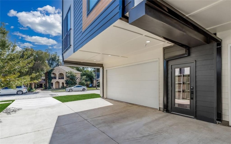 6001 Lewis Street #102, Dallas, TX 75206, 2 Bedrooms Bedrooms, ,2 BathroomsBathrooms,Residential,For Sale,6001 Lewis Street,0,21109878