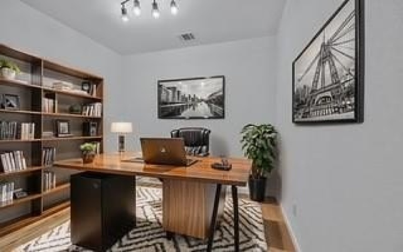 2617 Hillside Drive, Granbury, TX 76048, 3 Bedrooms Bedrooms, ,2 BathroomsBathrooms,Residential,For Sale,2617 Hillside Drive,0,21110124