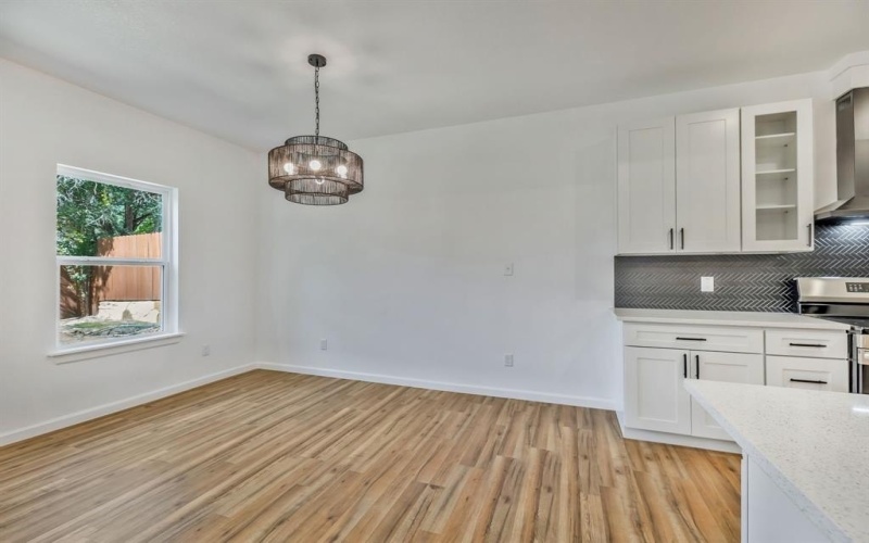 2617 Hillside Drive, Granbury, TX 76048, 3 Bedrooms Bedrooms, ,2 BathroomsBathrooms,Residential,For Sale,2617 Hillside Drive,0,21110124