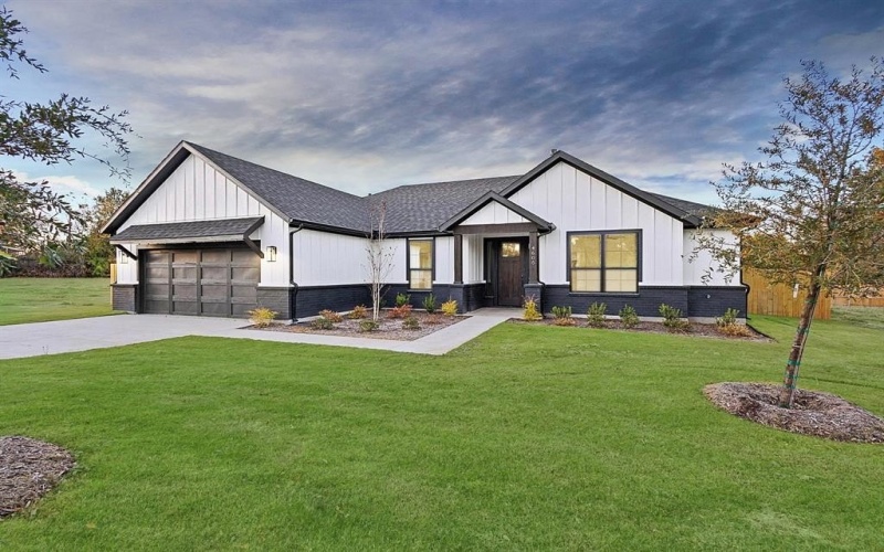 4605 Dripping Springs Road, Sherman, TX 75090, 5 Habitaciones Habitaciones , ,3 BañosBaños,Residential,En Venta,4605 Dripping Springs Road,0,21110138