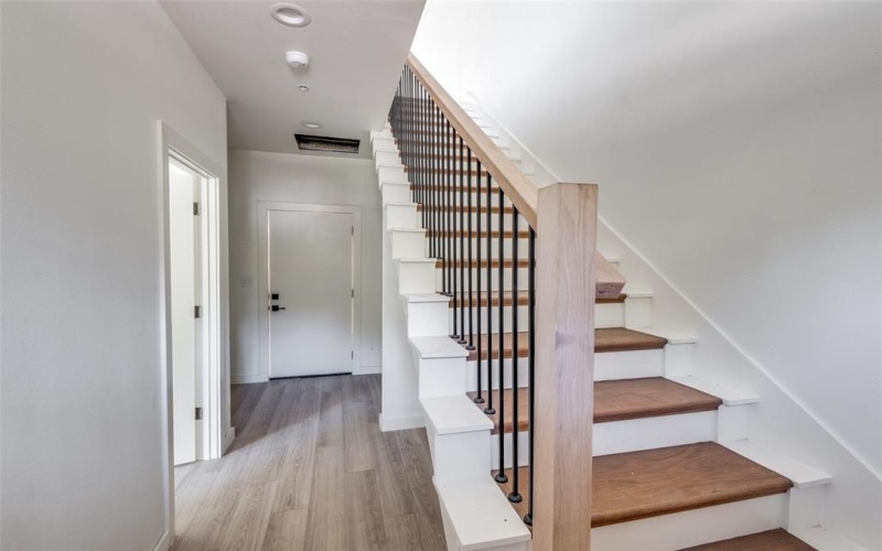 512 S Oconnor Road, Irving, TX 75060, 3 Habitaciones Habitaciones , ,3 BañosBaños,Residential,En Venta,512 S Oconnor Road,0,21110323