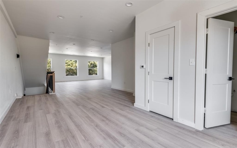 512 S Oconnor Road, Irving, TX 75060, 3 Habitaciones Habitaciones , ,3 BañosBaños,Residential,En Venta,512 S Oconnor Road,0,21110323