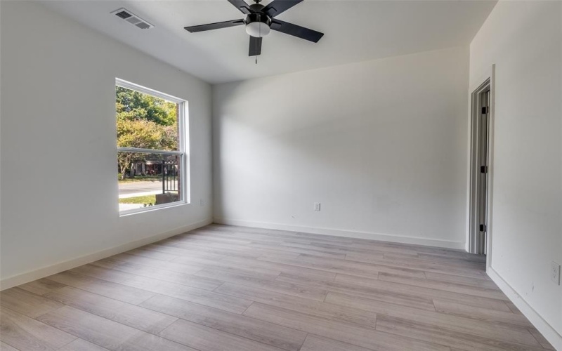 512 S Oconnor Road, Irving, TX 75060, 3 Habitaciones Habitaciones , ,3 BañosBaños,Residential,En Venta,512 S Oconnor Road,0,21110323