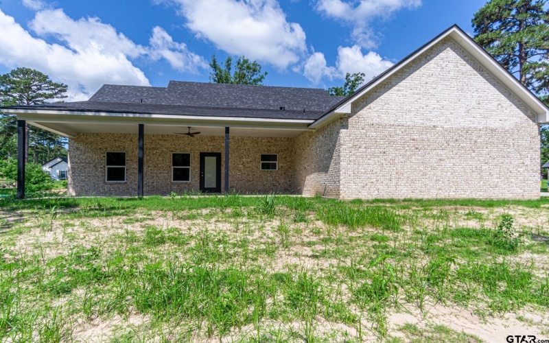 118 PR 6305, Mineola, TX 75773, 3 Bedrooms Bedrooms, ,2 BathroomsBathrooms,Residential,For Sale,118 PR 6305,25004705