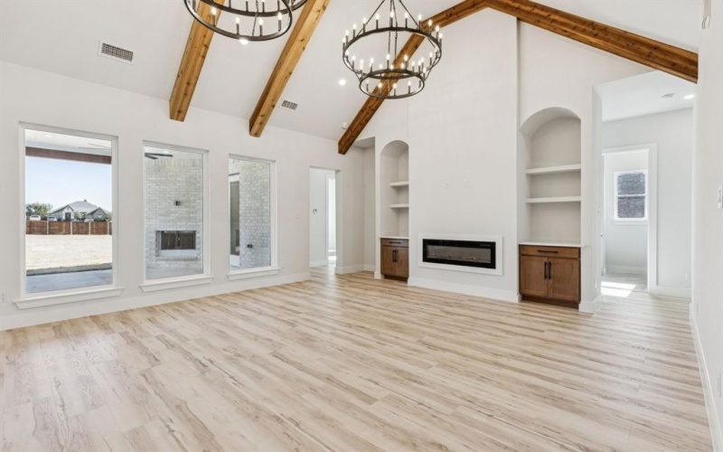 2016 Vanderbilt Drive, Weatherford, TX 76088, 5 Bedrooms Bedrooms, ,3 BathroomsBathrooms,Residential,For Sale,2016 Vanderbilt Drive,0,21112521