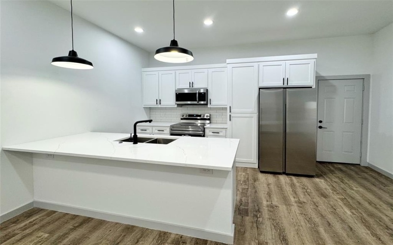 2107 Church Street, Greenville, TX 75401, 6 Habitaciones Habitaciones , ,5 BañosBaños,Residential Multi Family,En Venta,2107 Church Street,0,21112530