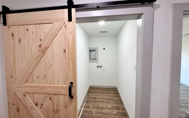 2107 Church Street, Greenville, TX 75401, 6 Habitaciones Habitaciones , ,5 BañosBaños,Residential Multi Family,En Venta,2107 Church Street,0,21112530