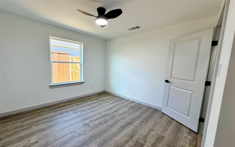 2107 Church Street, Greenville, TX 75401, 6 Habitaciones Habitaciones , ,5 BañosBaños,Residential Multi Family,En Venta,2107 Church Street,0,21112530