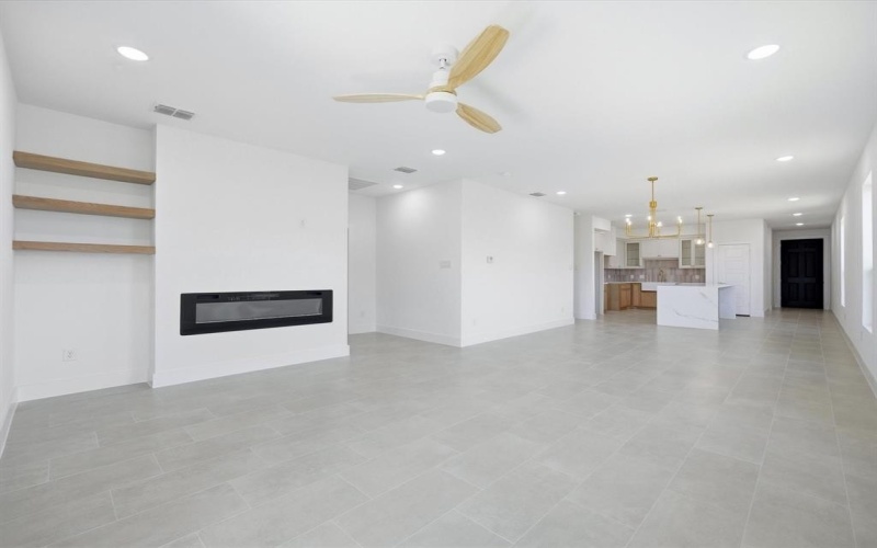 1254 E Jefferson Avenue, Fort Worth, TX 76104, 4 Bedrooms Bedrooms, ,2 BathroomsBathrooms,Residential,For Sale,1254 E Jefferson Avenue,0,21112537