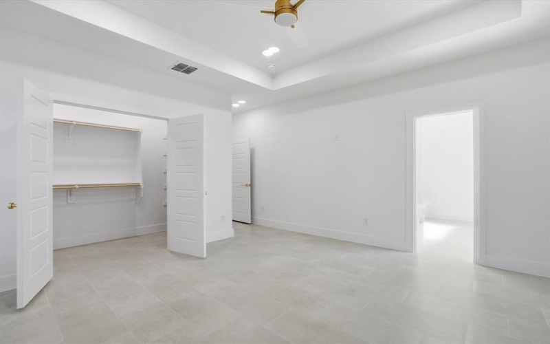 1254 E Jefferson Avenue, Fort Worth, TX 76104, 4 Bedrooms Bedrooms, ,2 BathroomsBathrooms,Residential,For Sale,1254 E Jefferson Avenue,0,21112537