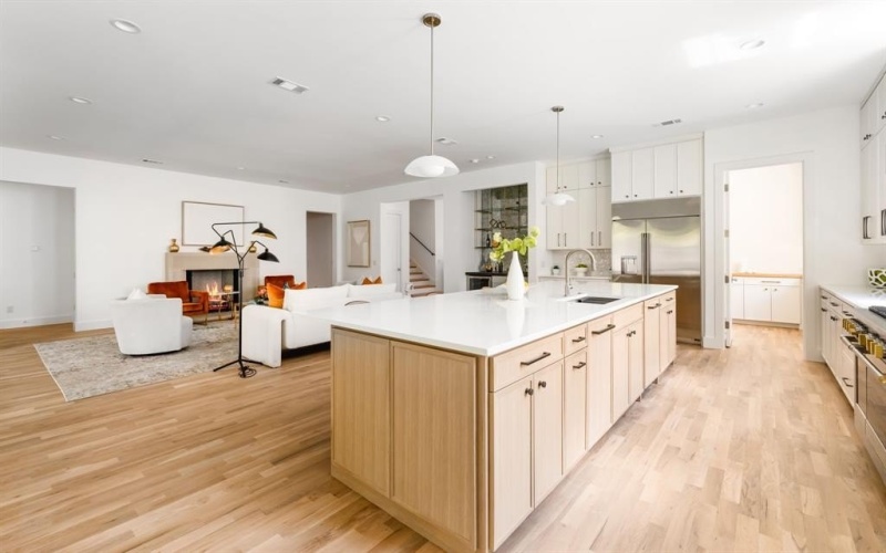 3639 Norcross Lane, Dallas, TX 75229, 5 Bedrooms Bedrooms, ,6 BathroomsBathrooms,Residential,For Sale,3639 Norcross Lane,0,21112640