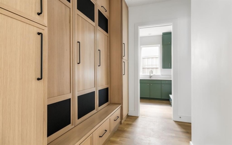 3639 Norcross Lane, Dallas, TX 75229, 5 Bedrooms Bedrooms, ,6 BathroomsBathrooms,Residential,For Sale,3639 Norcross Lane,0,21112640