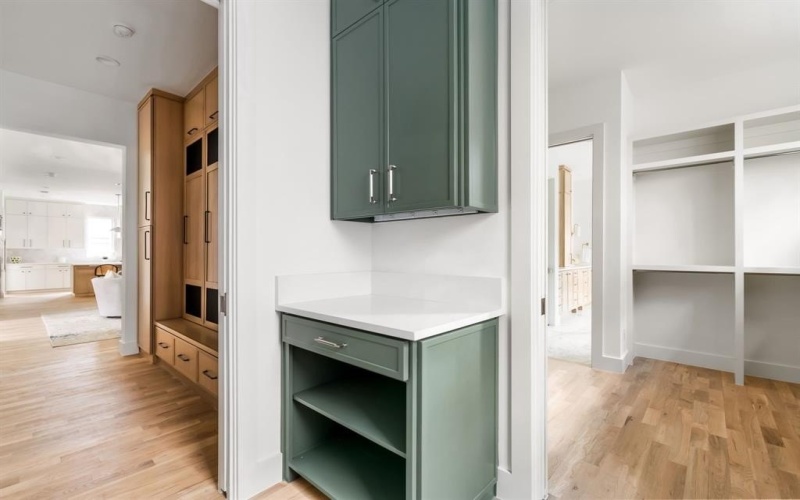 3639 Norcross Lane, Dallas, TX 75229, 5 Bedrooms Bedrooms, ,6 BathroomsBathrooms,Residential,For Sale,3639 Norcross Lane,0,21112640