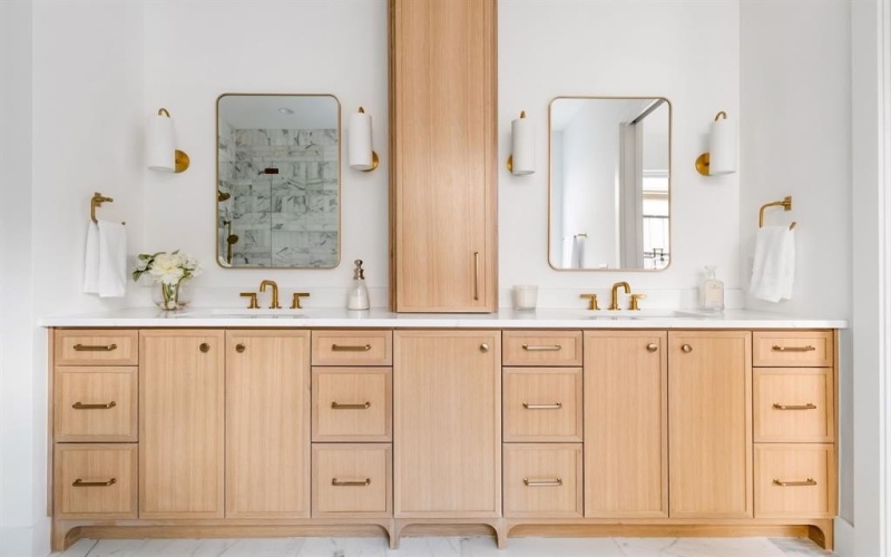 3639 Norcross Lane, Dallas, TX 75229, 5 Bedrooms Bedrooms, ,6 BathroomsBathrooms,Residential,For Sale,3639 Norcross Lane,0,21112640