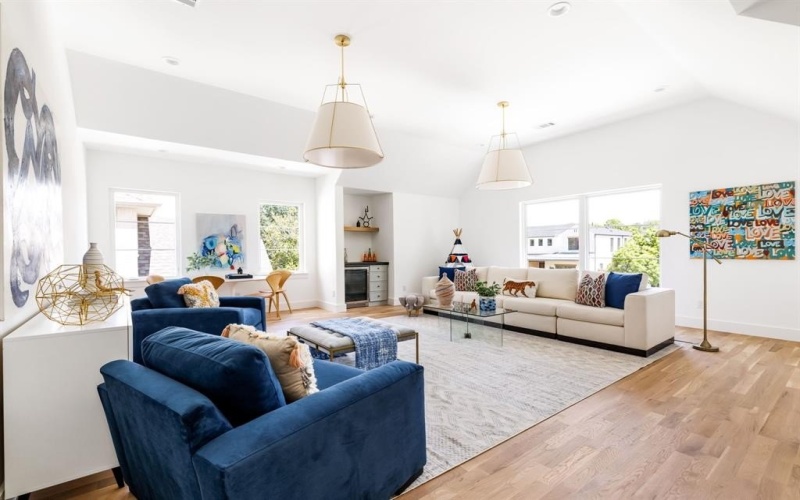 3639 Norcross Lane, Dallas, TX 75229, 5 Bedrooms Bedrooms, ,6 BathroomsBathrooms,Residential,For Sale,3639 Norcross Lane,0,21112640