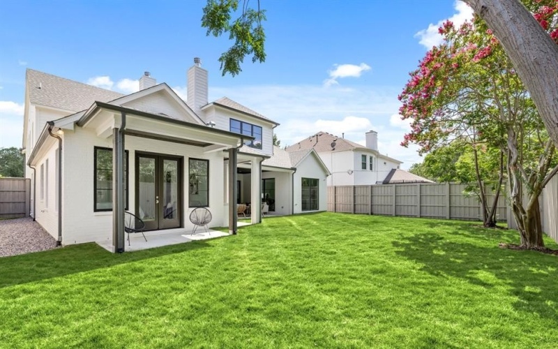 3639 Norcross Lane, Dallas, TX 75229, 5 Bedrooms Bedrooms, ,6 BathroomsBathrooms,Residential,For Sale,3639 Norcross Lane,0,21112640