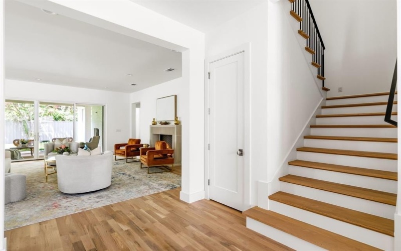 3639 Norcross Lane, Dallas, TX 75229, 5 Bedrooms Bedrooms, ,6 BathroomsBathrooms,Residential,For Sale,3639 Norcross Lane,0,21112640