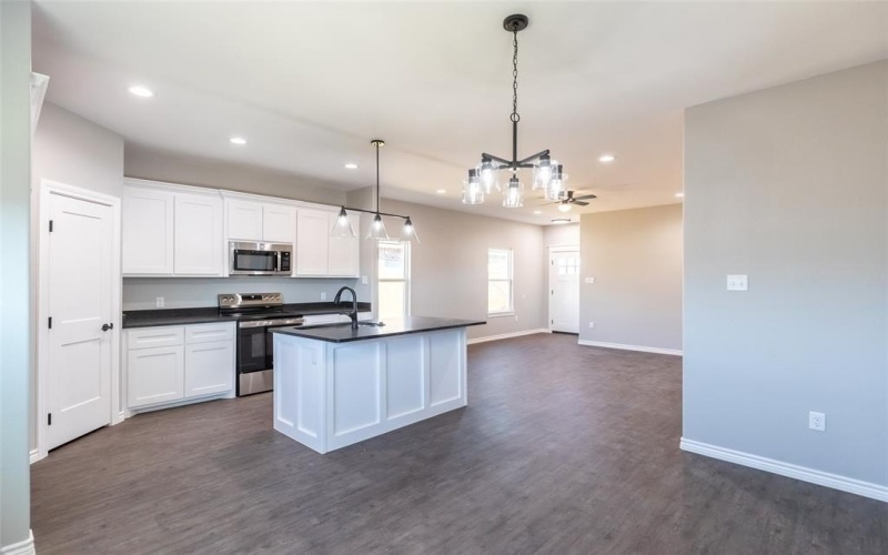 1944 Piddle Paddle, Abilene, TX 79602, 3 Habitaciones Habitaciones , ,2 BañosBaños,Residential,En Venta,1944 Piddle Paddle,0,21112710