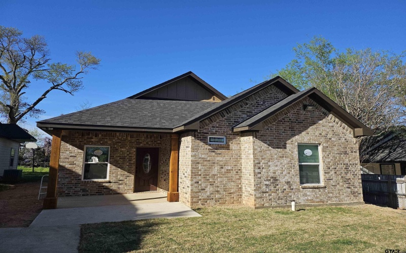 1399 W Second, Tyler, TX 75701, 3 Habitaciones Habitaciones , ,2 BañosBaños,Residential,En Venta,1399 W Second,25004760