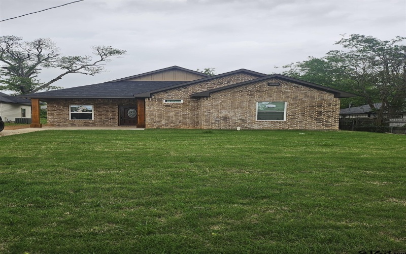 1399 W Second, Tyler, TX 75701, 3 Habitaciones Habitaciones , ,2 BañosBaños,Residential,En Venta,1399 W Second,25004760