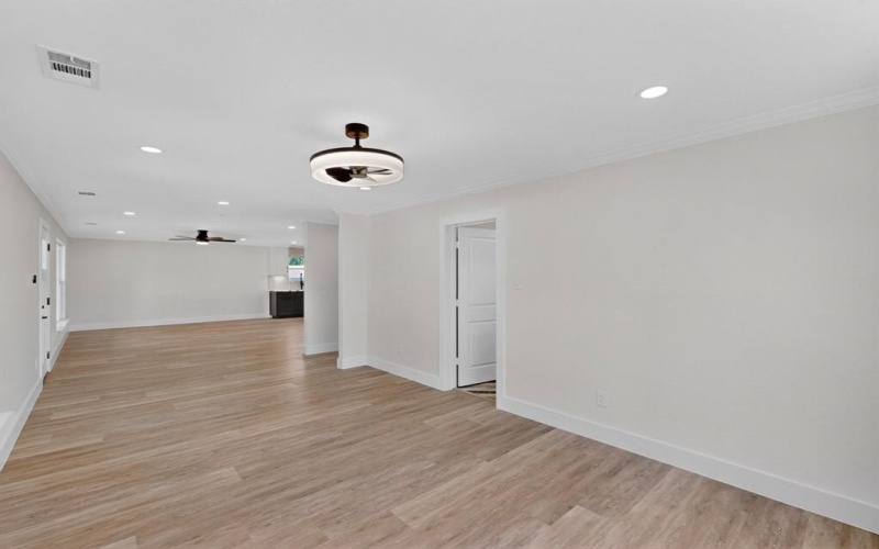 5912 Bertha Lane, Haltom City, TX 76117, 4 Bedrooms Bedrooms, ,3 BathroomsBathrooms,Residential,For Sale,5912 Bertha Lane,0,21112843