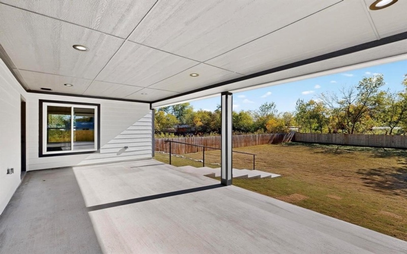 5912 Bertha Lane, Haltom City, TX 76117, 4 Bedrooms Bedrooms, ,3 BathroomsBathrooms,Residential,For Sale,5912 Bertha Lane,0,21112843