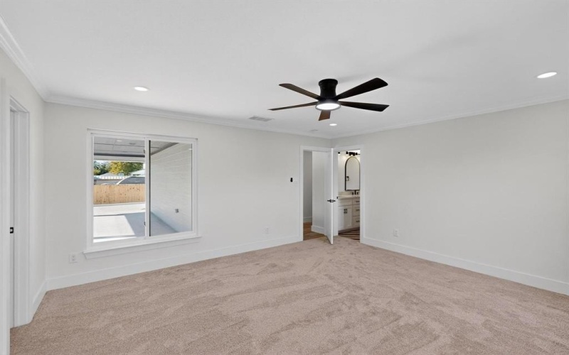 5912 Bertha Lane, Haltom City, TX 76117, 4 Bedrooms Bedrooms, ,3 BathroomsBathrooms,Residential,For Sale,5912 Bertha Lane,0,21112843