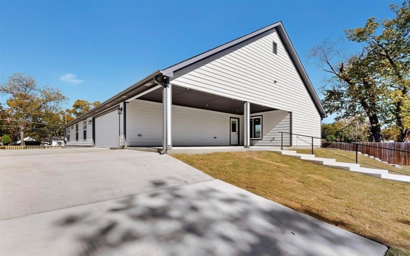 5912 Bertha Lane, Haltom City, TX 76117, 4 Bedrooms Bedrooms, ,3 BathroomsBathrooms,Residential,For Sale,5912 Bertha Lane,0,21112843