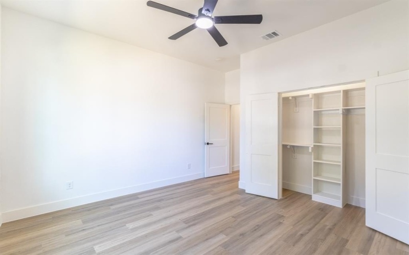 2900 8th Avenue, Fort Worth, TX 76110, 4 Habitaciones Habitaciones , ,3 BañosBaños,Residential,En Venta,2900 8th Avenue,0,21112853