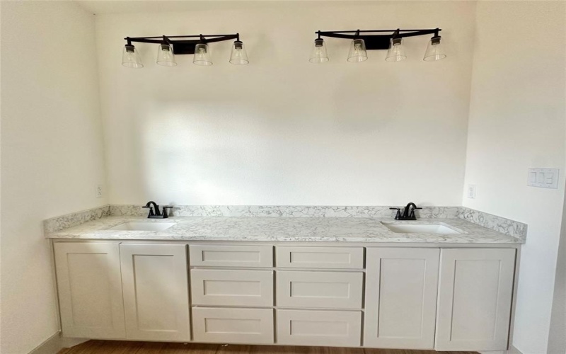 1009 Sabrina Court, Weatherford, TX 76085, 3 Habitaciones Habitaciones , ,2 BañosBaños,Residential,En Venta,1009 Sabrina Court,0,21112879