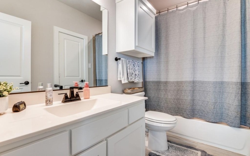 1855 Overcup Court, Waxahachie, TX 75165, 4 Bedrooms Bedrooms, ,3 BathroomsBathrooms,Residential,For Sale,1855 Overcup Court,0,21112929