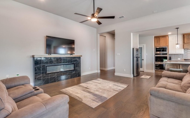 1855 Overcup Court, Waxahachie, TX 75165, 4 Bedrooms Bedrooms, ,3 BathroomsBathrooms,Residential,For Sale,1855 Overcup Court,0,21112929