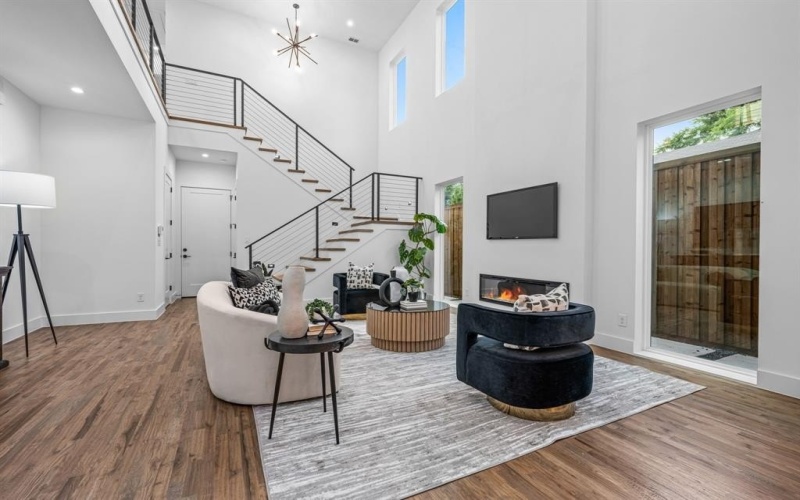 1014 Grandview Avenue, Dallas, TX 75223, 3 Bedrooms Bedrooms, ,2 BathroomsBathrooms,Residential,For Sale,1014 Grandview Avenue,0,21112959