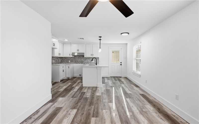 1509 El Paso Street, Corpus Christi, TX 78417, 3 Habitaciones Habitaciones , ,1 BañoBaños,Residential,En Venta,1509 El Paso Street,0,466770